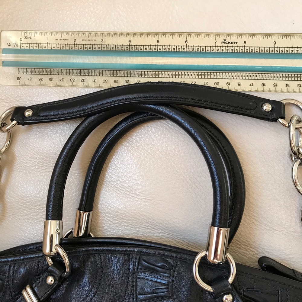 Coach Signature C Embossed leather handbag - Picture 15 of 16